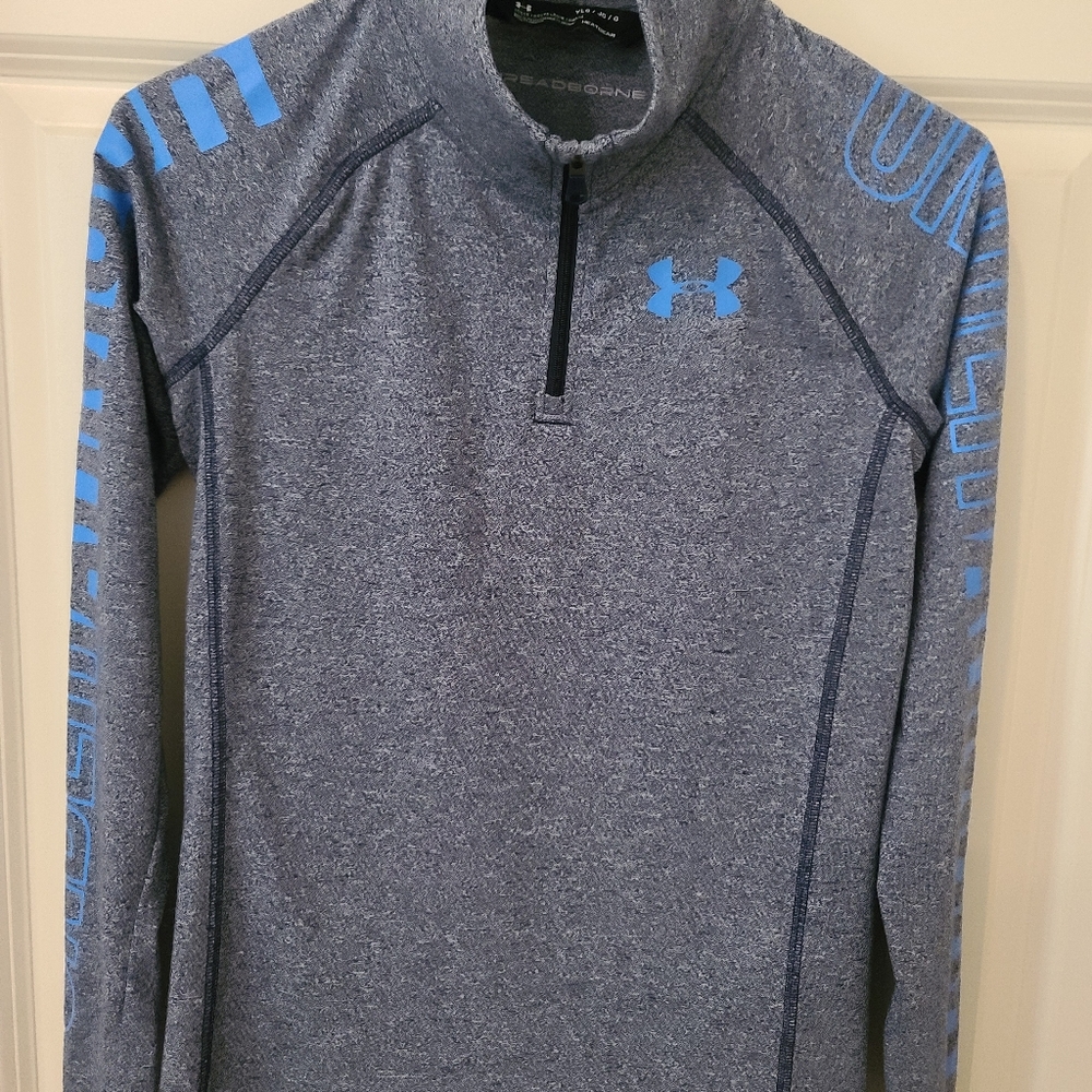 Girls 1/4 Zip Under Armour shirt